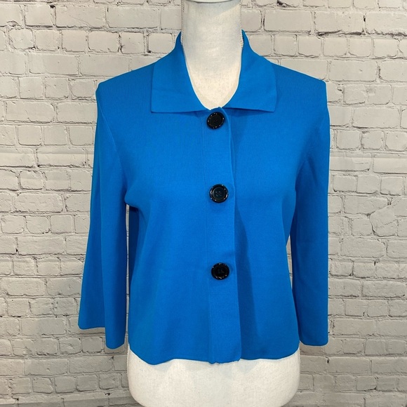 KENAR Cropped 3/4 Sleeve Collared Top Blue-Large - Picture 1 of 3